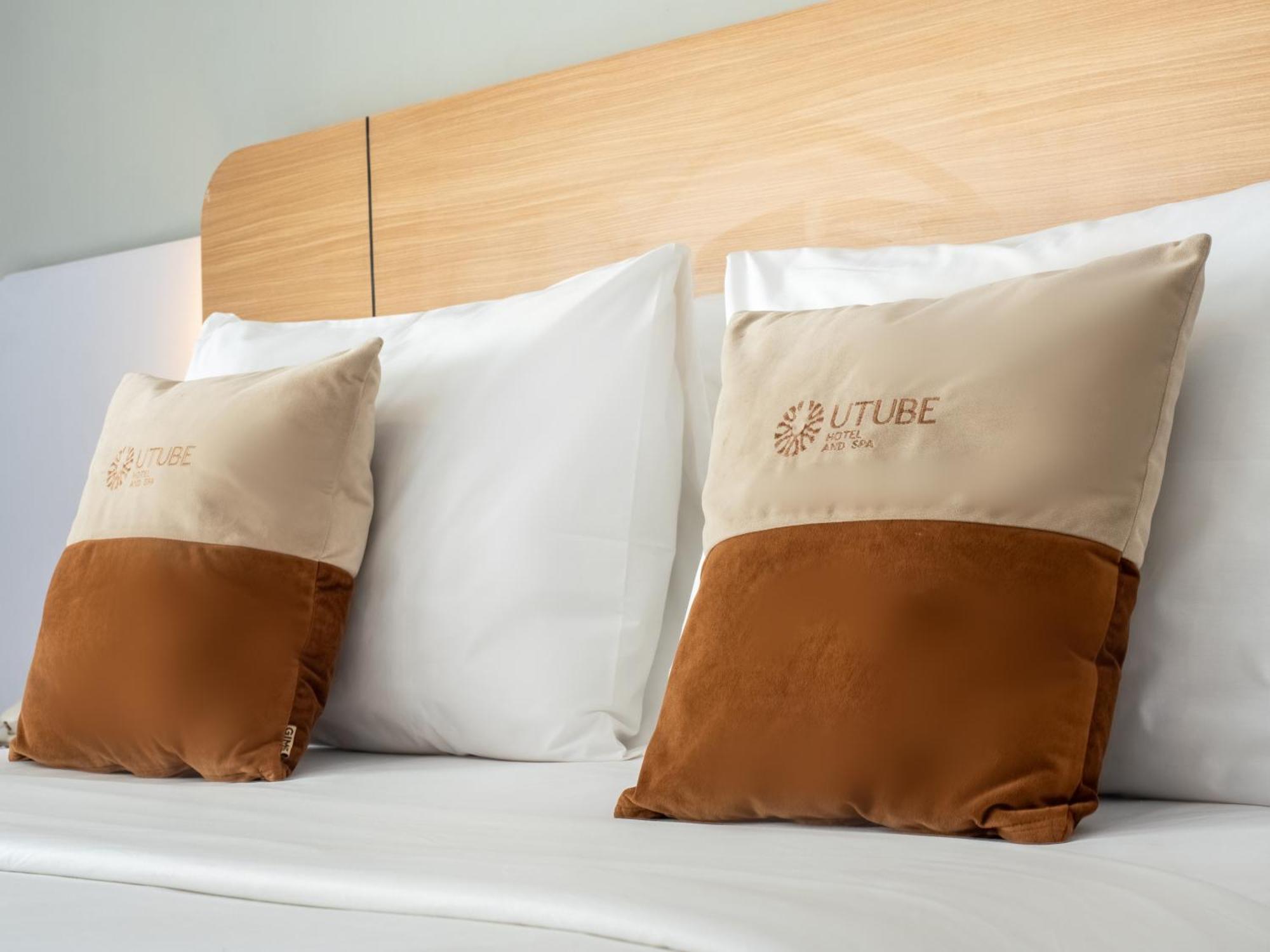 U Tube Hotel Улувату Екстер'єр фото