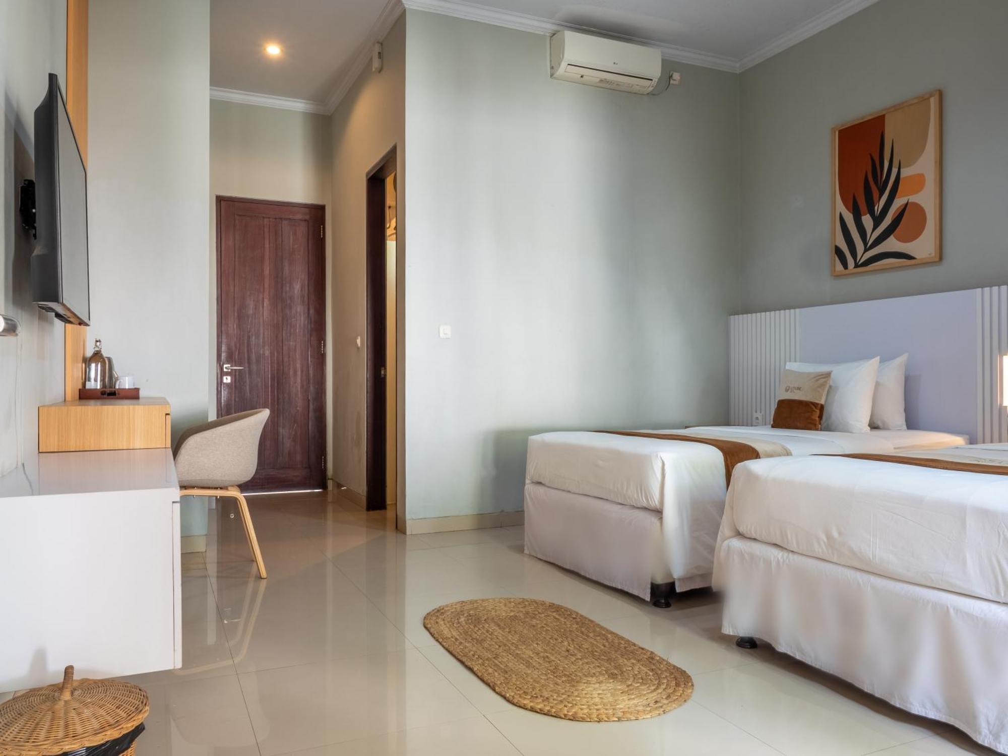 U Tube Hotel Улувату Екстер'єр фото